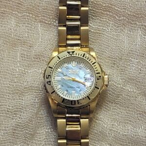 Invicta Women's 2963 Pro Diver Needs Battery
